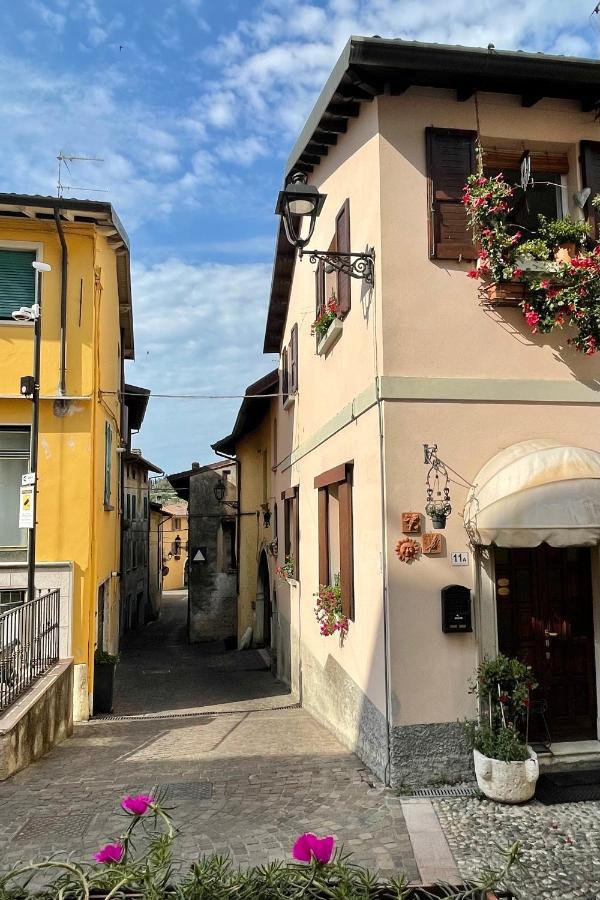 Borgo Dei Sogni San Felice del Benaco Exterior foto