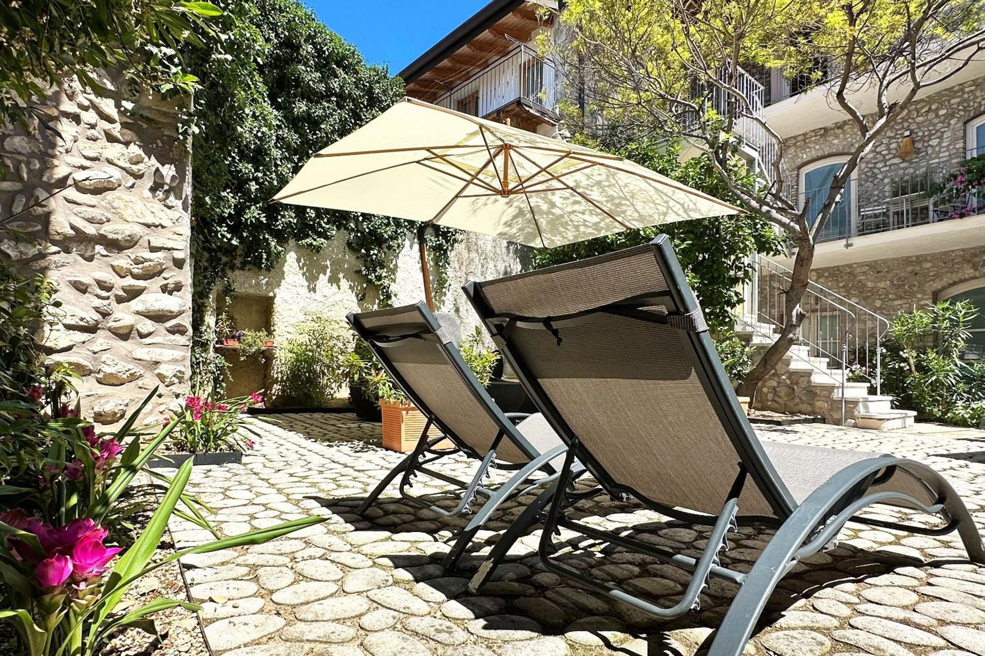 Borgo Dei Sogni San Felice del Benaco Exterior foto